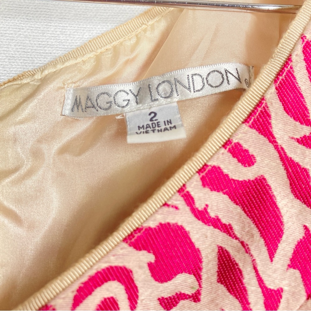 Maggy London Women’s Sheath Dress V-Neck Sleeveless Pink White Back Zipper Sz 2 - Picture 5 of 12